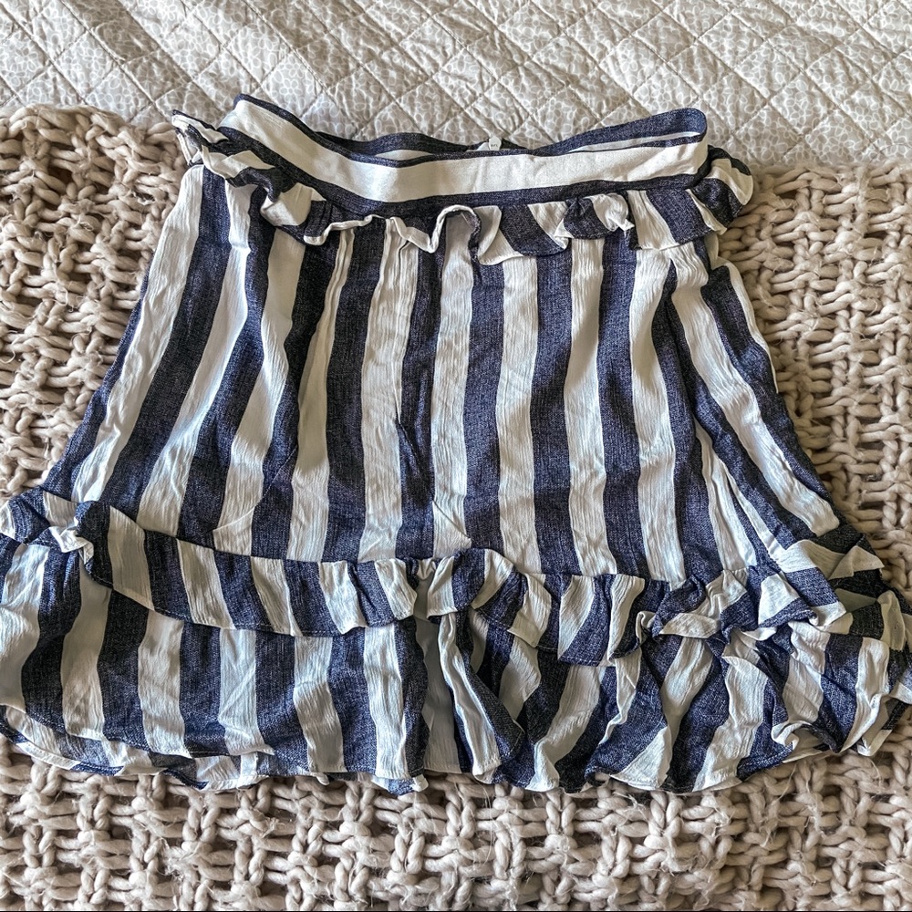 🤍SAGE Mini Skirt